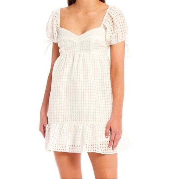 NWT Allison & Kelly White Eyelet Puff Sleeve Dress Size L - Picture 1 of 11